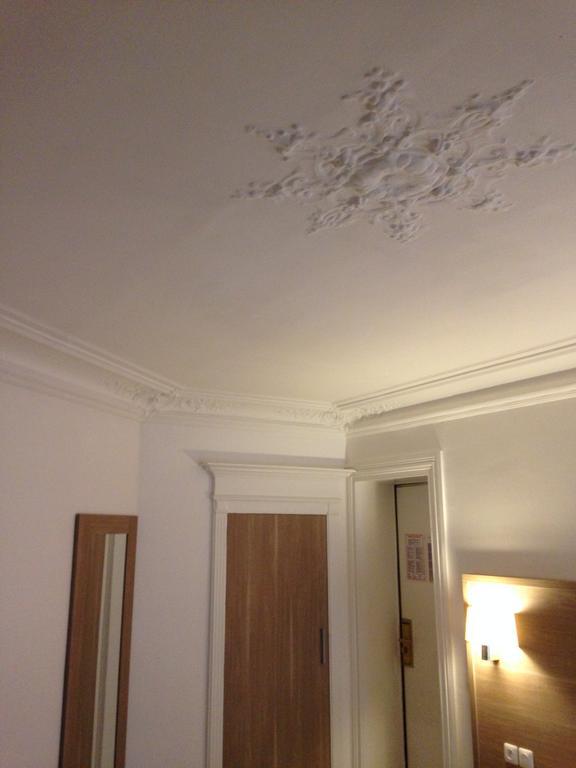 Hotel Montana Paris Lafayette Экстерьер фото